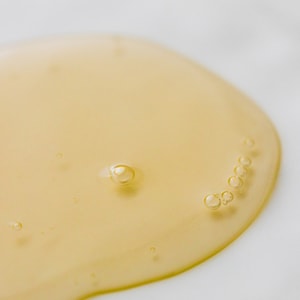PEG-40 Hydrogenated Castor Oil (Pomade Solubilizer)