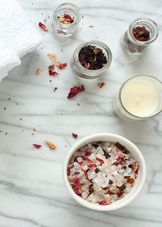 BathSaltsFlowers&Herbs