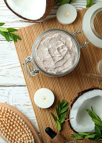 Body Scrubs – Coconut & Leaves