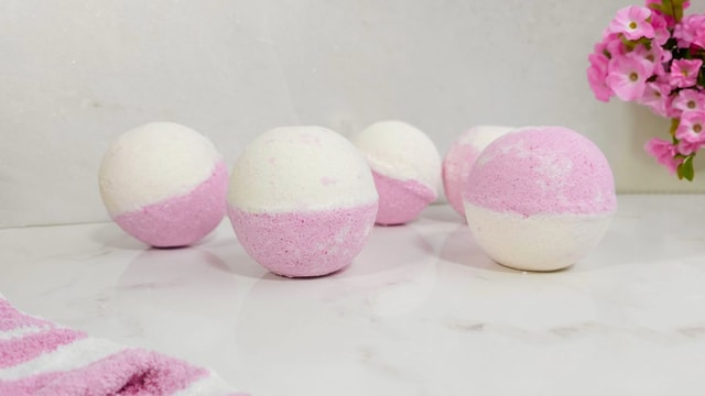 Barbie-Bath-Bomb-Cover-Photo
